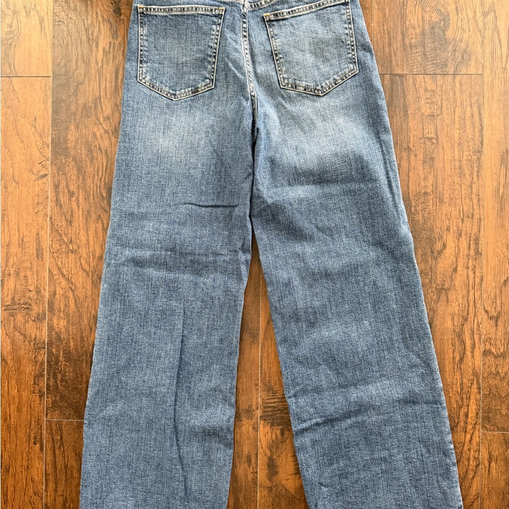 GAP Denim Wide-Leg Jeans in Medium Blue - Size 6 - Picture 4 of 4